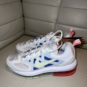 Women nike airmax genome ***worn 2 times***